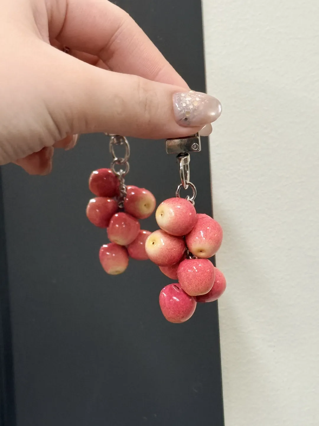Miniature Apple Cluster Bag Charm – Handcrafted Fruit Keychain & Zipper Pull