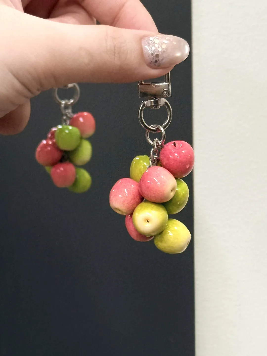 Miniature Apple Cluster Bag Charm – Handcrafted Fruit Keychain & Zipper Pull - Image 3