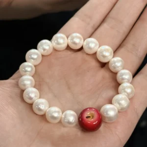 Pearl & Apple Beaded Bracelet – Handcrafted Pearl Fruit Jewelry