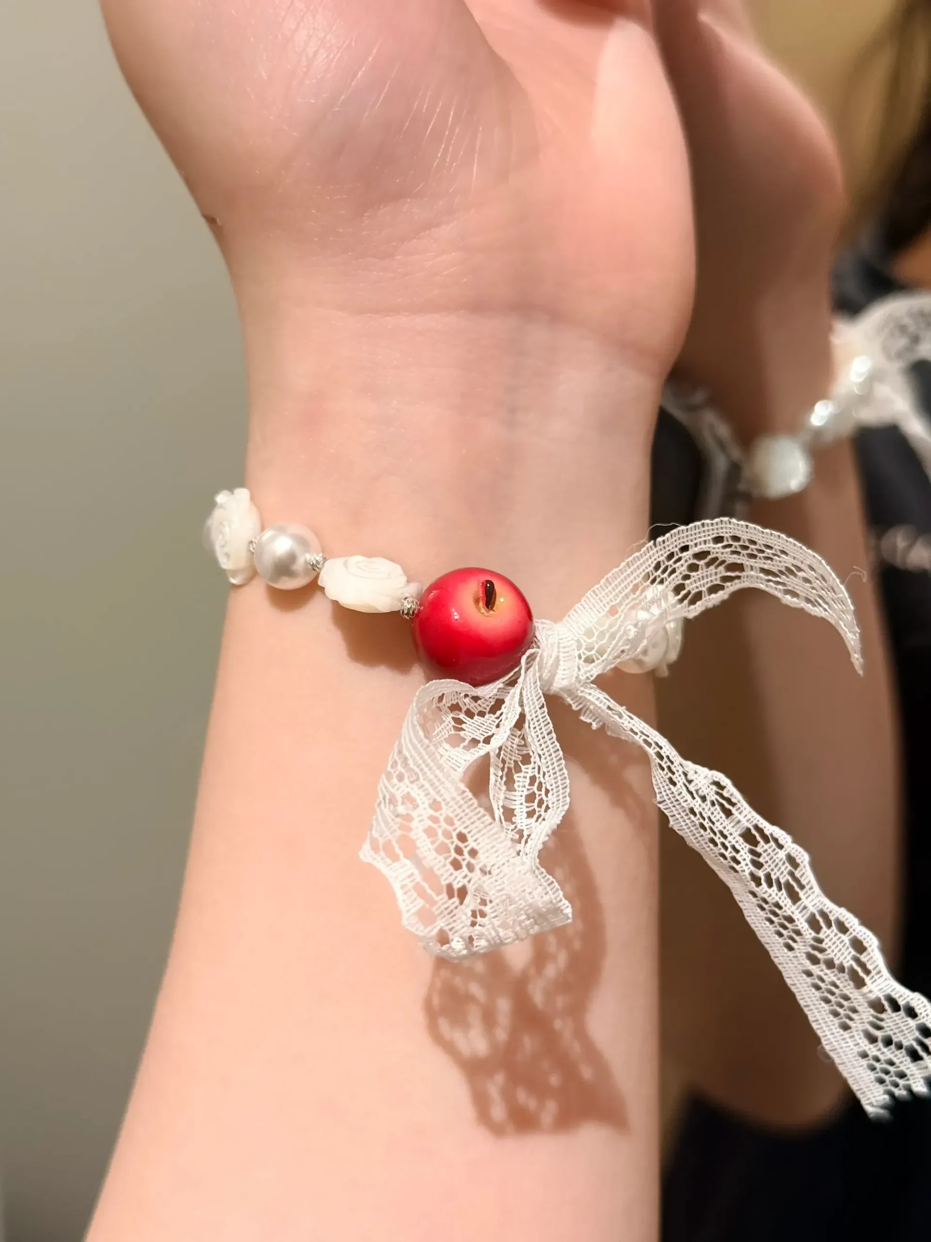 Snow White Lace Pearl Watch Band – Handcrafted Red Apple & Carved Rose Bracelet for Apple Watch - Image 4
